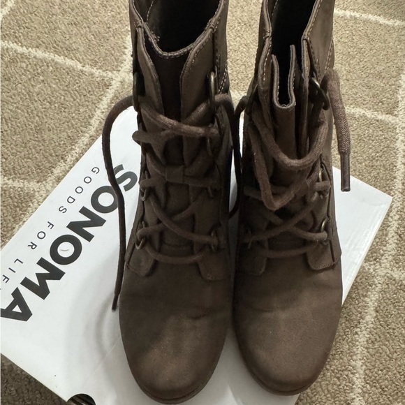 Sonoma Shoes - Sonoma Brown Lace Up Boots Rugged Style